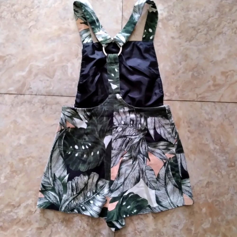 Topshop Palm Frond Tropical romper shortalls, size 4 - Picture 4 of 9